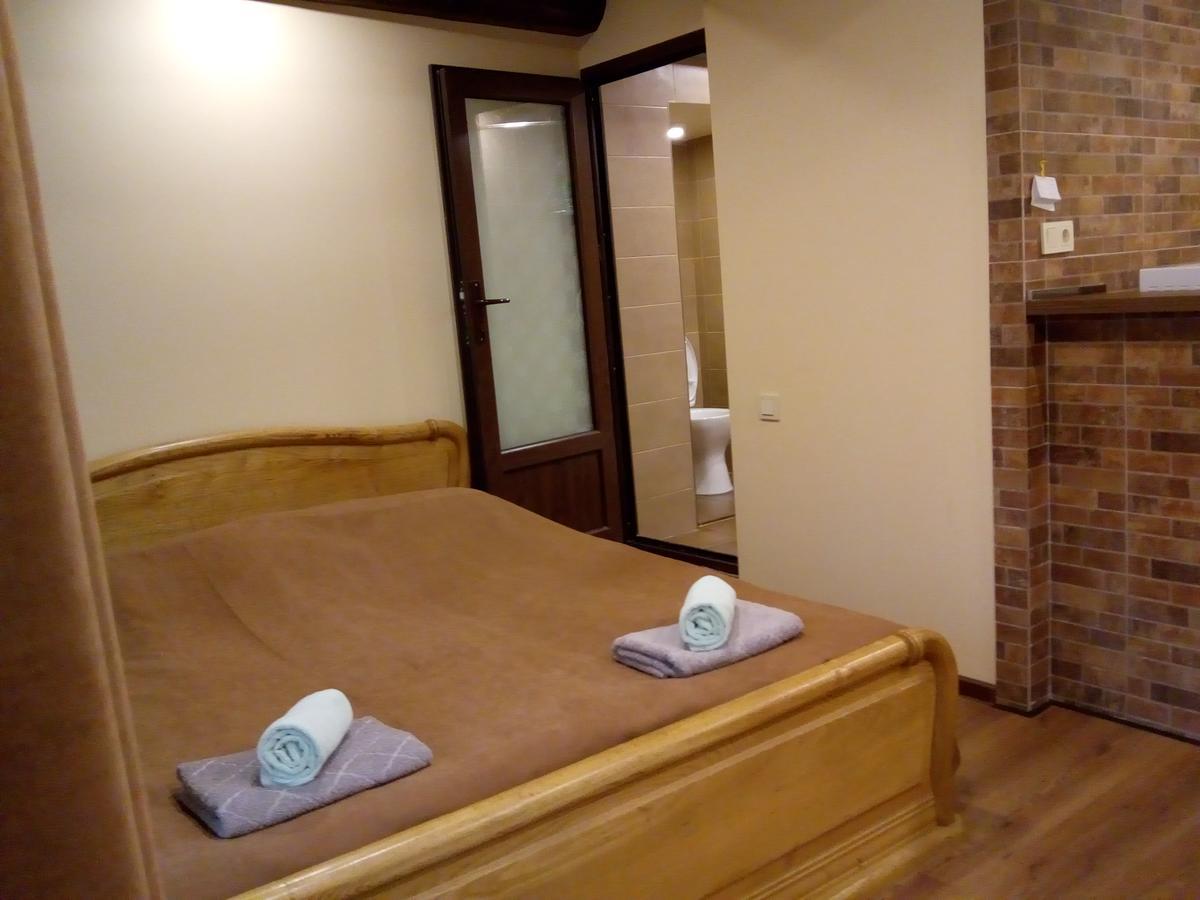 Low Budget Room With King Size Bed Tbilisi Exterior foto